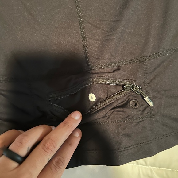 Lululemon One Love Rashguard NWOT - Picture 3 of 12